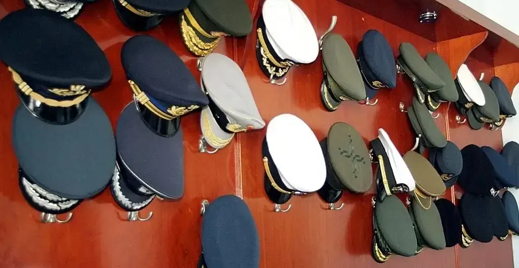 Δύο νέα πακέτα έως 8.500€ σε 85.000 συνταξιούχους-απόστρατους – Τι αφορούν